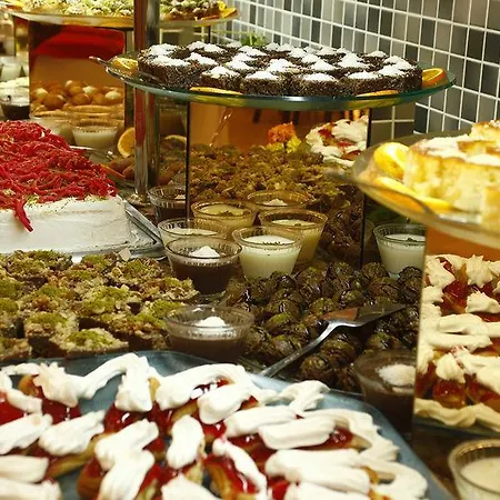 Seker Hotel 3*